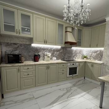 Сдается 2-х комнатная квартира, 90 м²