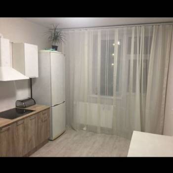 Сдается 1-комнатная квартира, 38,2 м²