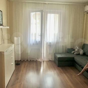 Сдается 1-комнатная квартира, 45 м²