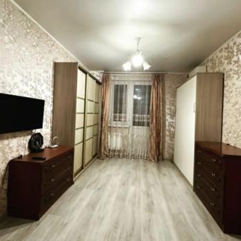 Продается 1-комнатная квартира, 37,5 м²