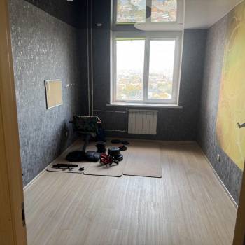 Сдается Многокомнатная квартира, 80 м²