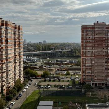 Сдается Многокомнатная квартира, 80 м²