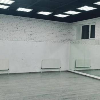 Сдается Нежилое помещение, 120 м²