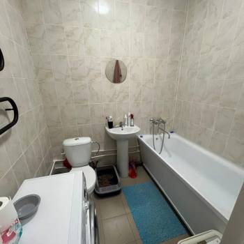 Сдается 1-комнатная квартира, 37 м²