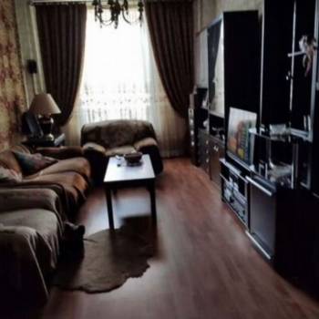 Продается Многокомнатная квартира, 78 м²