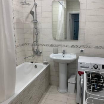 Сдается 2-х комнатная квартира, 62,5 м²