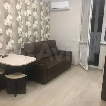 Продается 1-комнатная квартира, 23 м²