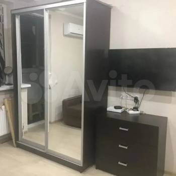 Продается 1-комнатная квартира, 23 м²