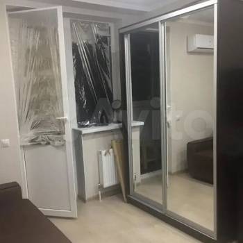 Продается 1-комнатная квартира, 23 м²