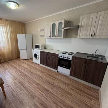 Сдается 2-х комнатная квартира, 65,4 м²