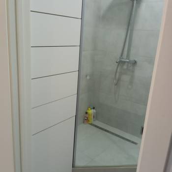 Продается 1-комнатная квартира, 42 м²