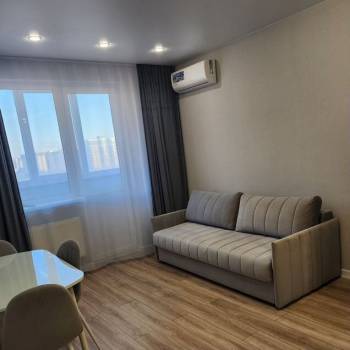 Сдается 2-х комнатная квартира, 56,7 м²