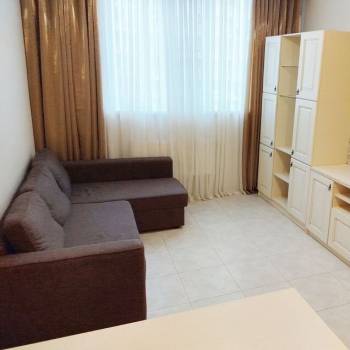 Сдается 2-х комнатная квартира, 75 м²