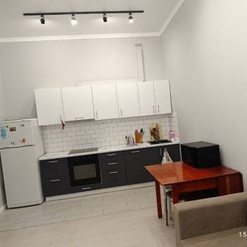 Продается 1-комнатная квартира, 55 м²
