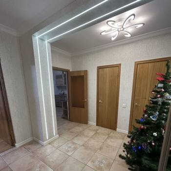 Сдается 2-х комнатная квартира, 70 м²