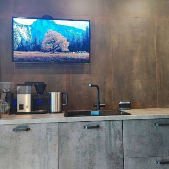 Продается 1-комнатная квартира, 51 м²