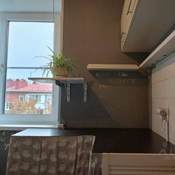 Продается Многокомнатная квартира, 62 м²