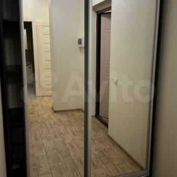 Сдается 1-комнатная квартира, 44 м²