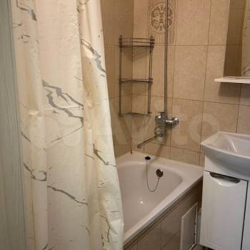 Сдается 1-комнатная квартира, 44 м²