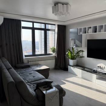 Продается Многокомнатная квартира, 128 м²