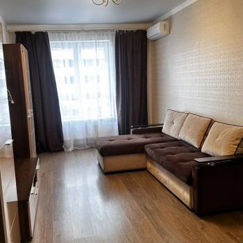 Сдается 1-комнатная квартира, 40,3 м²