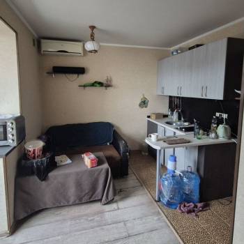 Продается 1-комнатная квартира, 29,7 м²