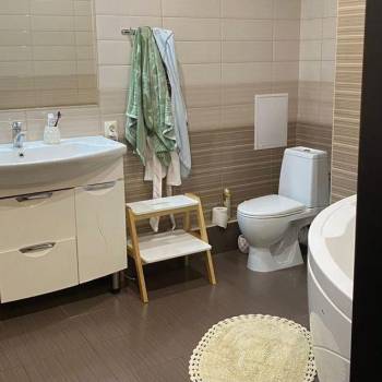 Продается 2-х комнатная квартира, 79 м²