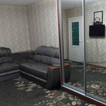 Сдается 1-комнатная квартира, 42 м²