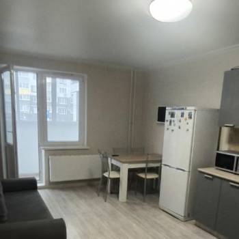 Сдается Многокомнатная квартира, 93 м²