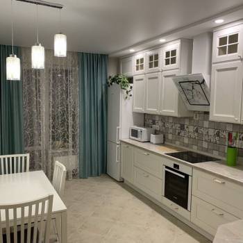 Продается 1-комнатная квартира, 46,7 м²