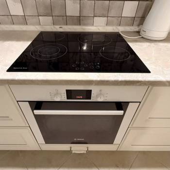 Продается 1-комнатная квартира, 46,7 м²