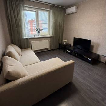 Продается 1-комнатная квартира, 30 м²