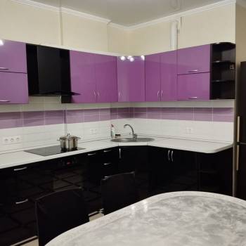 Сдается 2-х комнатная квартира, 75 м²