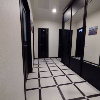 Сдается 2-х комнатная квартира, 75 м²