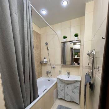 Сдается 2-х комнатная квартира, 72 м²