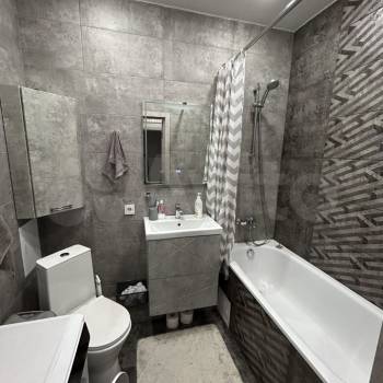 Продается 1-комнатная квартира, 42,1 м²