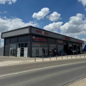 Сдается Нежилое помещение, 90 м²