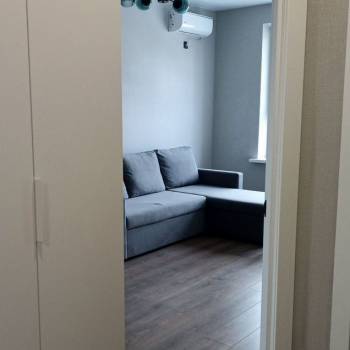 Сдается 1-комнатная квартира, 37 м²