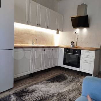 Продается 1-комнатная квартира, 41,7 м²