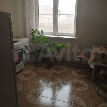 Сдается 1-комнатная квартира, 39,2 м²