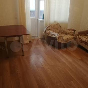 Сдается 1-комнатная квартира, 39,2 м²