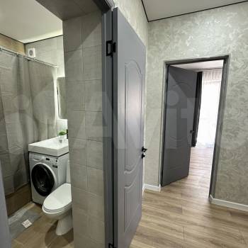 Сдается 1-комнатная квартира, 43 м²