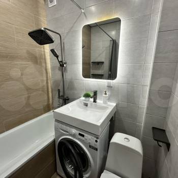 Сдается 1-комнатная квартира, 43 м²