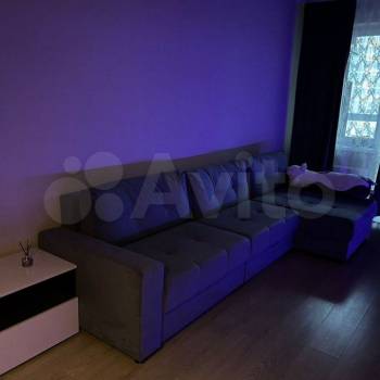 Продается 1-комнатная квартира, 34 м²