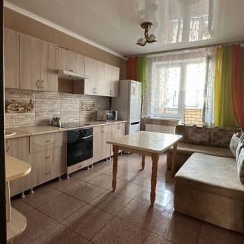 Продается 2-х комнатная квартира, 72,3 м²