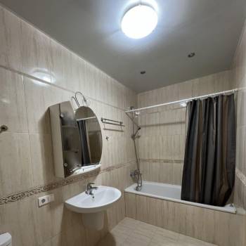 Продается 2-х комнатная квартира, 85 м²