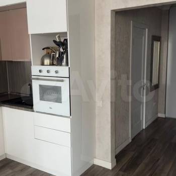 Сдается 1-комнатная квартира, 46 м²