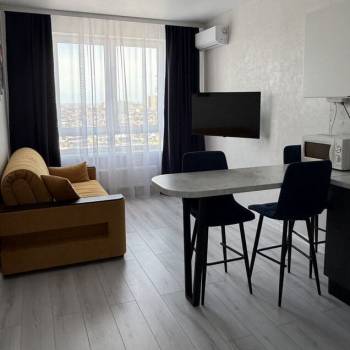 Сдается 1-комнатная квартира, 45 м²