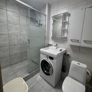Продается 1-комнатная квартира, 37,5 м²
