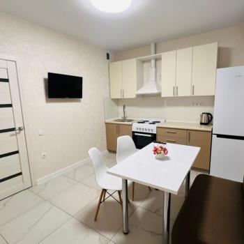 Сдается 2-х комнатная квартира, 57 м²